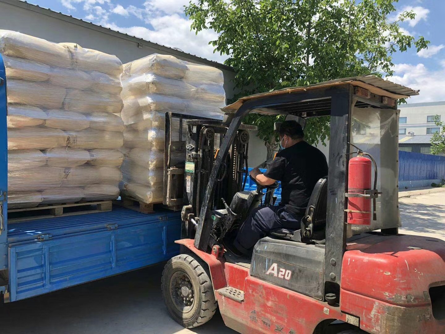 泰納科·高品質(zhì)熔噴布增韌增效駐極母粒E3071