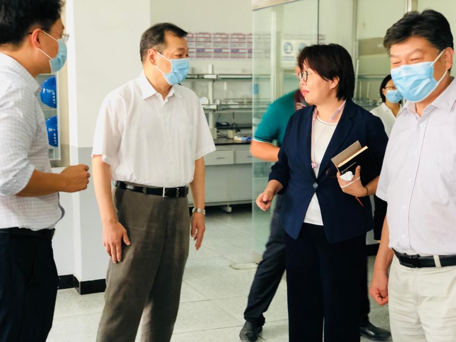 北京市第四中級(jí)人民法院及大興區(qū)、鎮(zhèn)領(lǐng)導(dǎo)一行到天罡助劑參觀(guān)調(diào)研